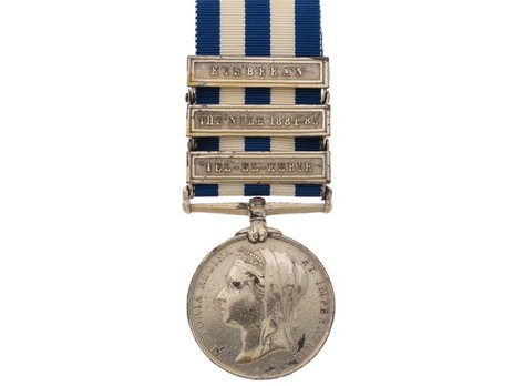 Silver Medal (with 3 clasps) Obverse