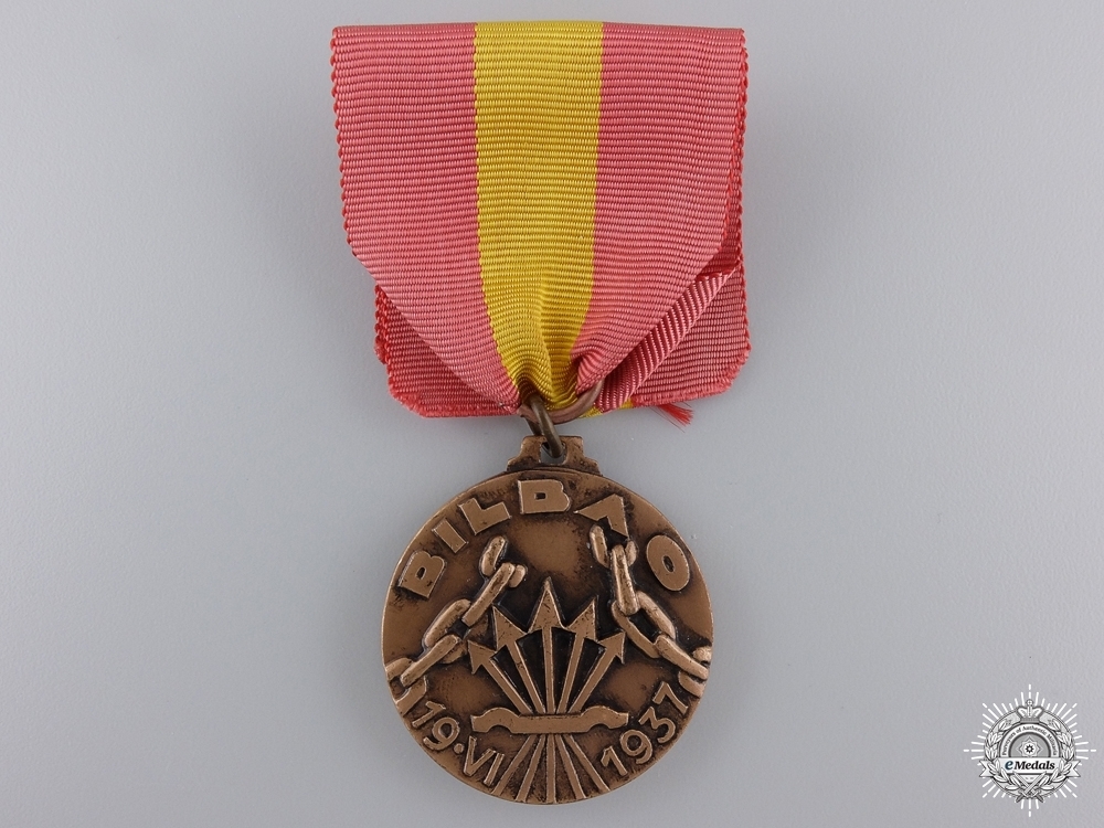 An italian medal 54de30d8c5034