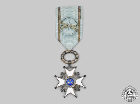 Order of the Three Stars, IV Class Obverse