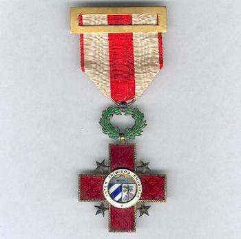 Order of the Red Cross, Type I, Knight Obverse