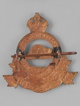Royal Canadian Army Pay Corps Other Ranks Cap Badge Reverse