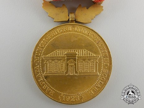 Medal of Merit for School Construction, I Class Reverse