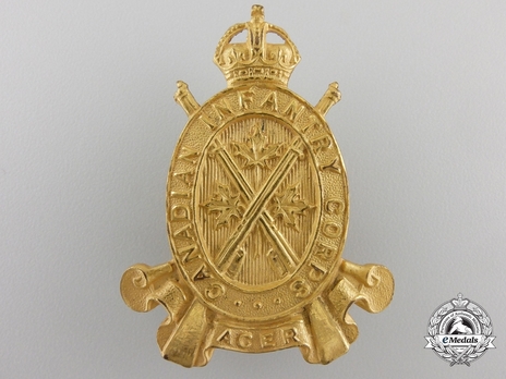 Canadian Infantry Corps Officers Cap Badge Obverse