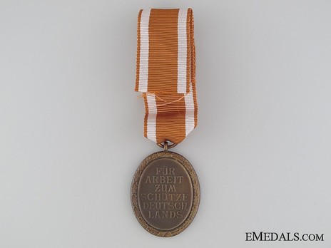 West Wall Medal Reverse