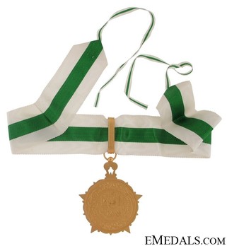 Order of Civil Merit (Wisam al-Satahaqaq al-Sun), I Class Grand Cordon Obverse