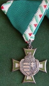 Defence Decoration, Silver Medal Obverse