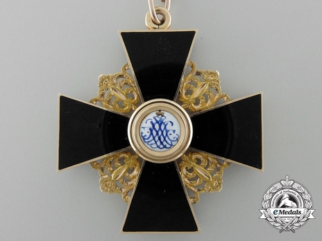 Order of St. Anne, Type II, Civil Division, II Class Cross (in black enamel) Reverse