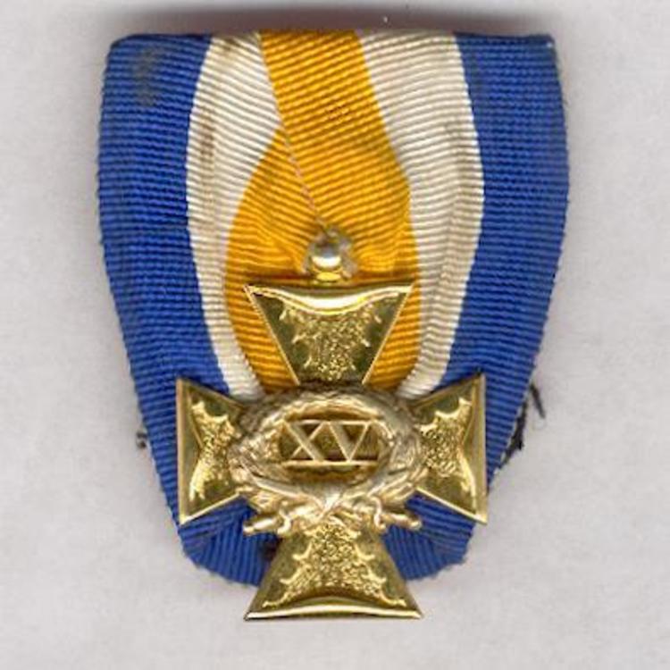 Cross for 15 years obverse 1