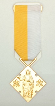Bene Merenti Medal, Type XI (in bronze gilt) Obverse