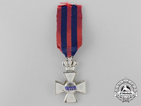 Royal Order of Merit of St. Michael, Merit Cross Miniature Reverse