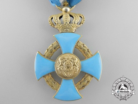 Order of Faithful Service, Officer's Cross Reverse