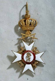 Order of the Württemberg Crown, Military Division, I Class Commander Reverse