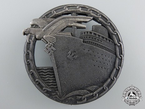 Blockade Runner Badge, by C. Schwerin (in zinc) Obverse