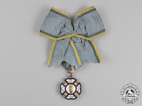 Order of St. Anna, Chapter of Munich Obverse