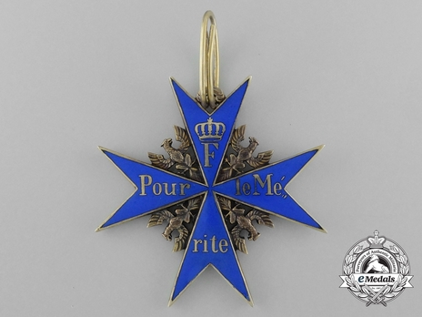 Pour le Mérite, Cross (First World War version, in gold) Obverse