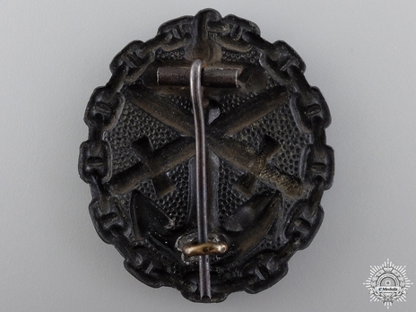Naval Wound Badge, in Black (in zinc) Reverse