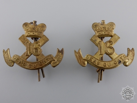 Canadian Scottish Regiment Other Ranks Collar Badge Obverse