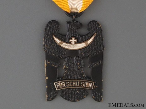 Silesian Eagle, II Class (in bronze) Obverse