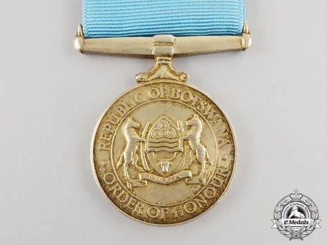 Presidential Order of Honour Reverse