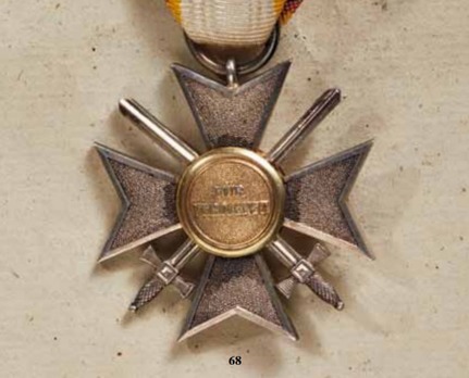 Order of Merit, Military Division, Silver Honour Cross Reverse