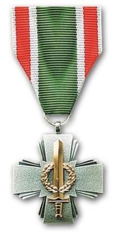 Silver cross for army obverse