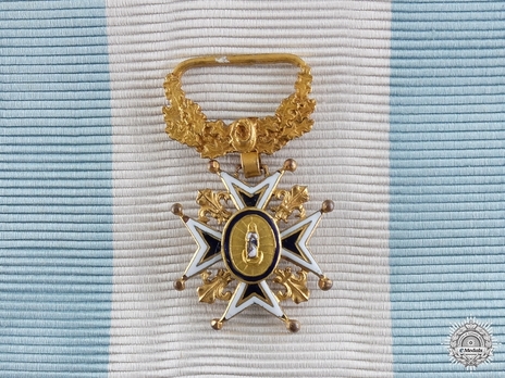 Grand Cross (Bronze gilt) Obverse