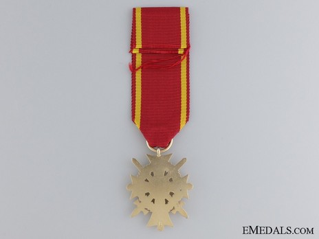 Dukely Order of Henry the Lion, I Class Merit Cross with Swords (in silver gilt) Reverse