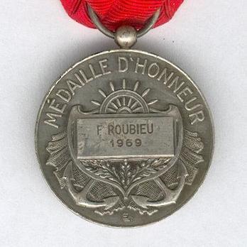 Silver Medal (stamped "EM LINDAUER," 1929-) (Silvered bronze by Monnaie de Paris) Reverse