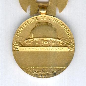 Gilt Medal (for Long Service, stamped "1935 L BAZOR," 1935-) Reverse