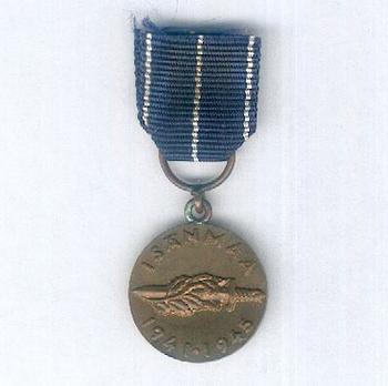 Miniature Commemorative Medal for the Continuation War, Bronze Medal Obverse