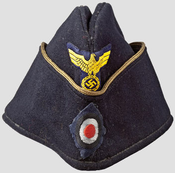Kriegsmarine Blue Officer Ranks Board Cap Obverse