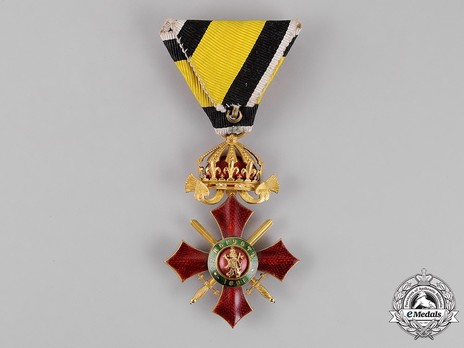 Order of Military Merit, IV Class Reverse