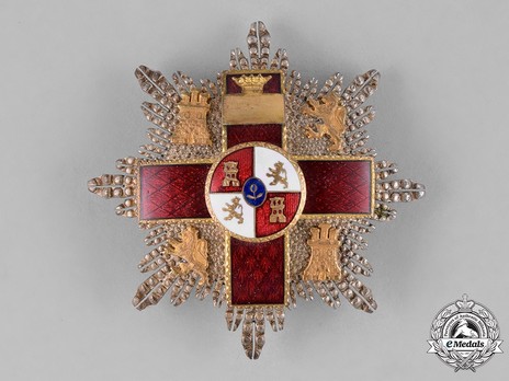 2nd Class Breast Star (red distincion) (with coat of arms of Castile and Leon, and Imperial Crown) (Silver and Silver gilt) Obverse