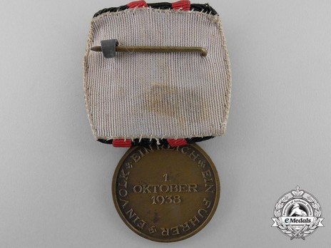 Commemorative Medal of 1st October 1938 (Sudetenland Medal) (with "Prague Clasp") Obverse