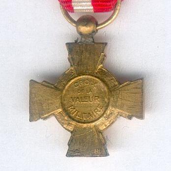 Miniature Bronze Cross (Bronze gilt) Reverse