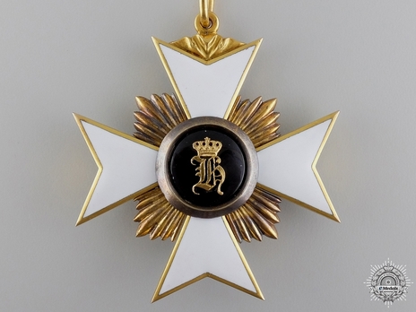 Princely Honour Cross, Civil Division, I Class Cross (in gold) Reverse