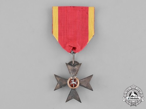 Dukely Order of Henry the Lion, IV Class Cross Obverse