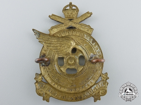 2nd Armoured Car Regiment Other Ranks Cap Badge Reverse