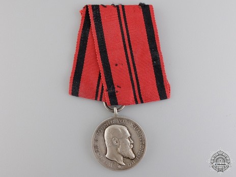 Military Merit Medal, Type V, in Silver (silvered) Obverse