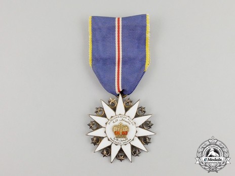 Order of the Defender of the Realm, Member Obverse