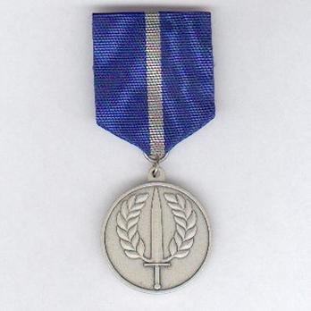 Armed Forces Medal for International Operations Obverse
