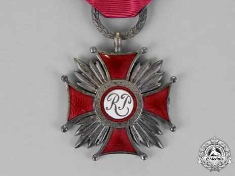 Cross of Merit, II Class (stamped) Obverse