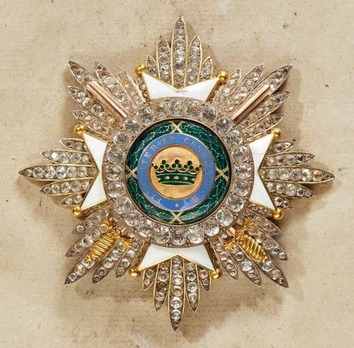 House Order of Saxe-Ernestine, Type II, Military Division, Grand Cross Breast Star (with diamonds) Obverse