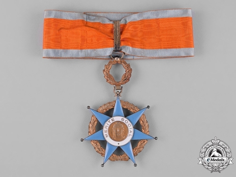 Order of Social Merit, Commander Obverse