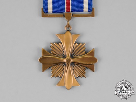 Distinguished Flying Cross (Engraved) Obverse