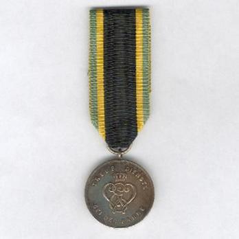Military Long Service Decoration, Type IV, III Class Medal for 9 Years Obverse