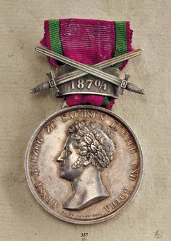 Saxe-Ernestine House Order Medals of Merit, Type I, Military Division, in Silver Obverse