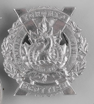 Toronto Scottish Regiment Other Ranks Glengarry Badge Obverse