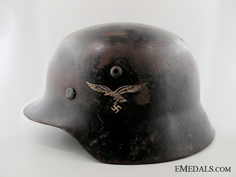 Luftwaffe Steel Helmet M35 Left Side