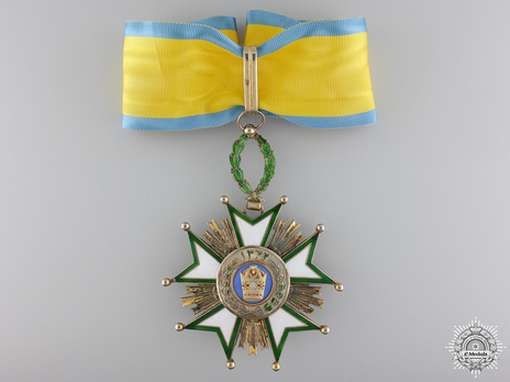 Order of the Crown (Order of Taj), II Class Commander Obverse